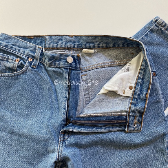 Levis Vintage 550 High Rise Straight Leg Dad Jeans 31” waist - Picture 6 of 15
